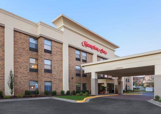 Hampton inn lexington south keeneland airport