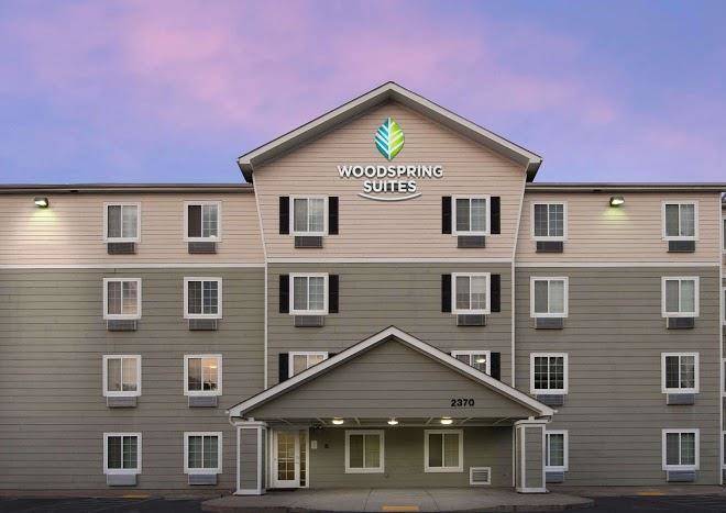 Woodspring suites lexington
