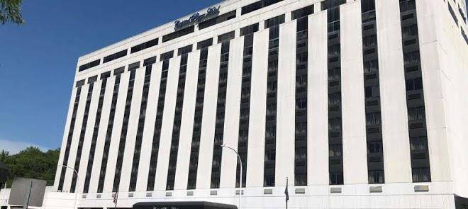 Capital plaza hotel