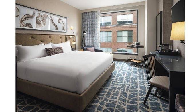 Hotel distil autograph collection