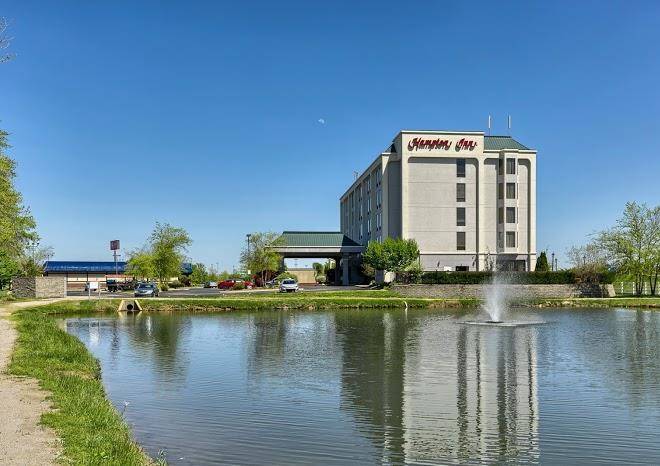 Hampton Inn Louisville Northeast Image