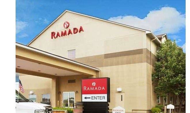 Comfort Inn & Suites Louisville Airport Fair & Expo Image