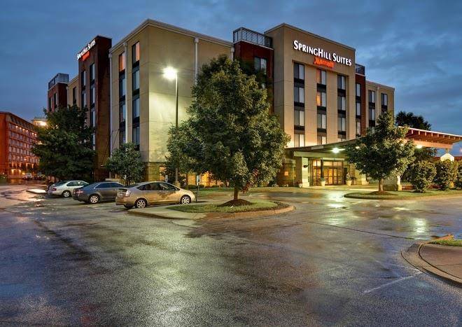 Springhill suites by marriott louisville airport
