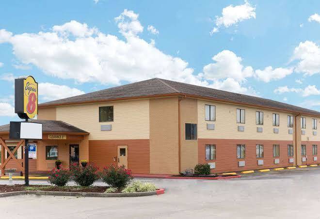 Super 8 by wyndham richmond