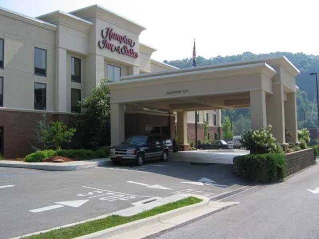 Hampton inn & suites hazard