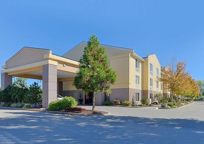 Fairfield inn & suites by marriott lexington georgetown college inn