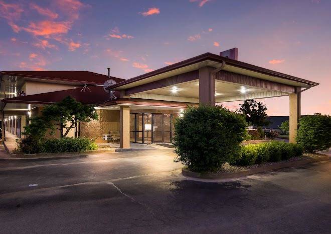 Red roof inn shelbyville