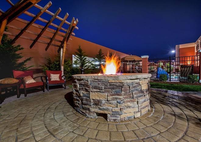 Hyatt Place Bowling Green Image