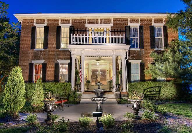 Maple hill manor