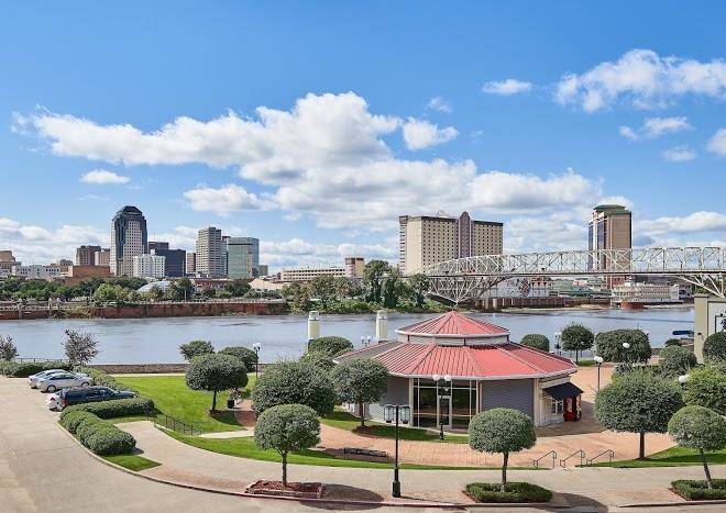 Courtyard by marriott shreveport bossier city louisiana boardwalk