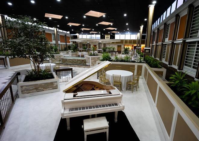 Lebossier hotel & event center