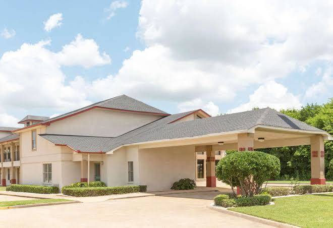 Super 8 by wyndham bossier city shreveport area