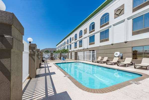 Wingate by wyndham sulphur near lake charles