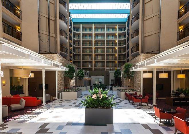 Embassy suites by hilton baton rouge