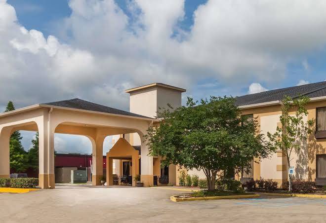 Days inn & suites by wyndham new iberia