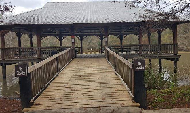 Lake fausse pointe state park