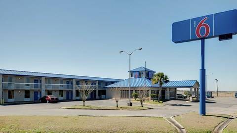 Motel 6 jennings la
