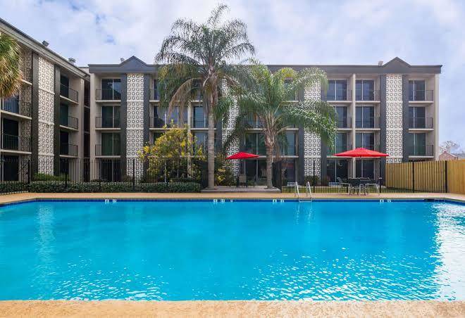 Ramada By Wyndham Metairie New Orleans Airport Image