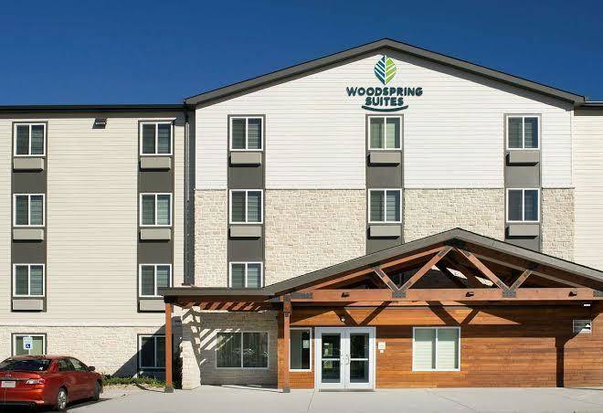 Woodspring suites new orleans airport