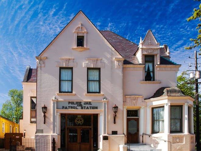 Inn at the old jail