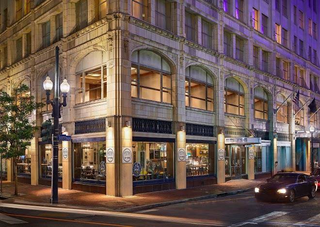 Renaissance new orleans pere marquette french quarter area hotel