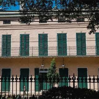 Royal frenchmen hotel and bar