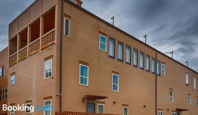 Spacious condos in downtown nola