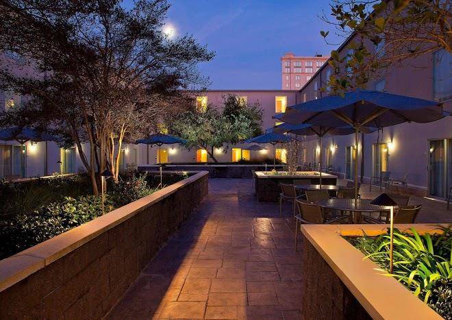 Springhill suites by marriott new orleans downtown convention center