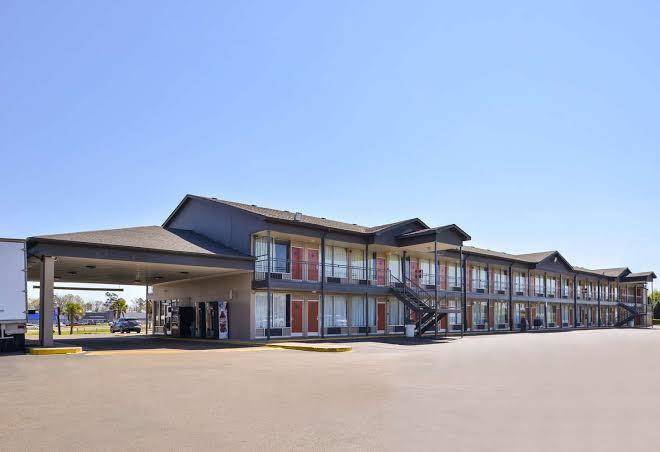 Americas best value inn west monroe
