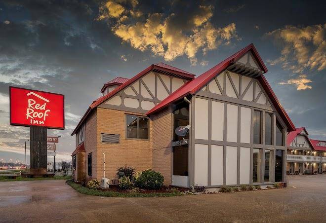 Red roof inn monroe