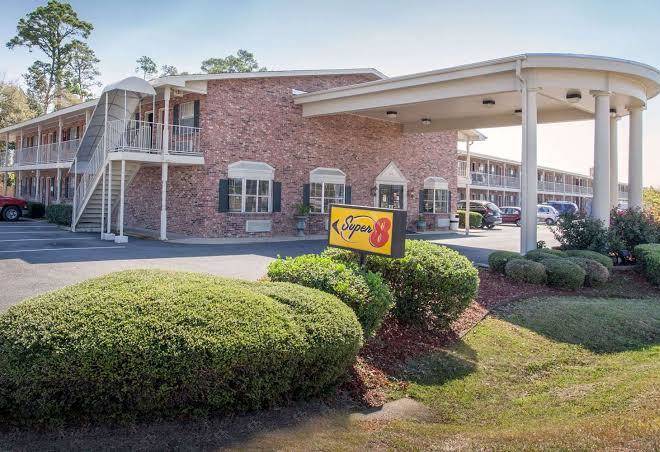 Super 8 by wyndham monroe west