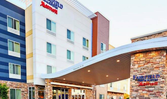 Fairfield Inn & Suites By Marriott Alexandria Image