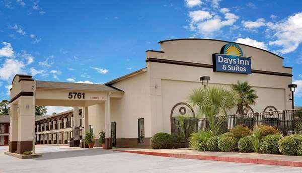 Days inn & suites by wyndham opelousas