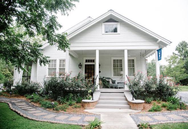 Blue heron bed and breakfast