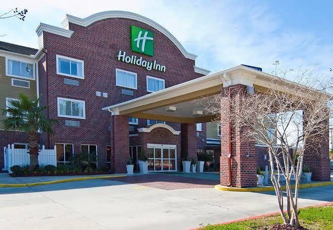 Holiday Inn Hotel & Suites Slidell Image