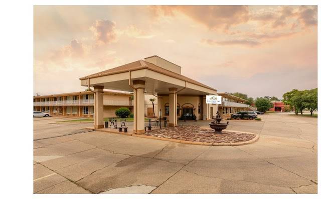 Calloway inn and suites