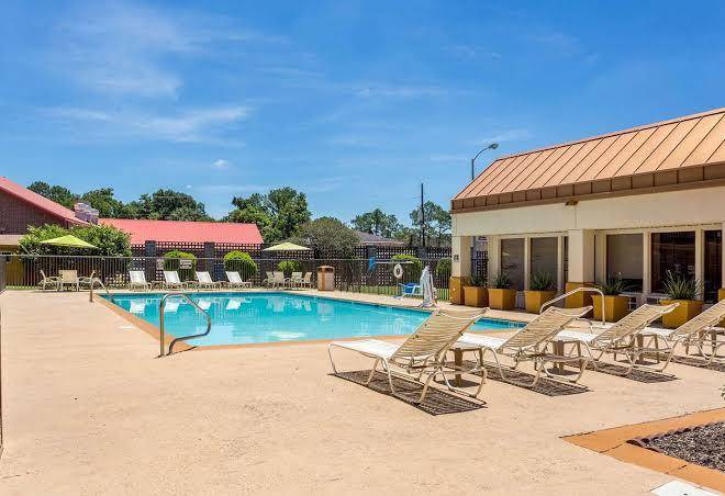 Quality inn & suites baton rouge west port allen