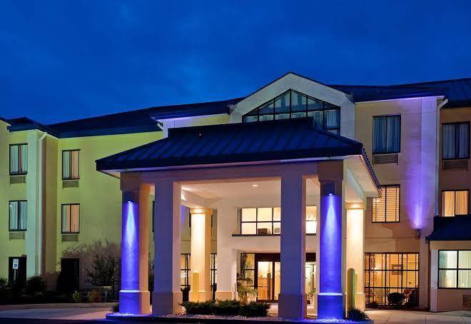 Holiday inn express & suites freeport brunswick area
