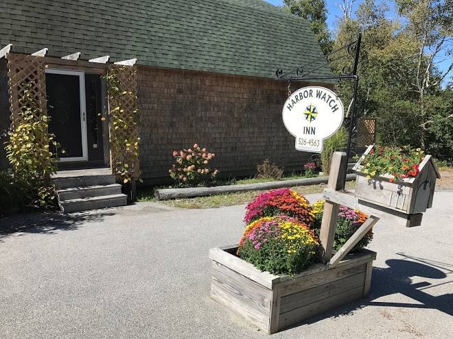 Harbor watch inn