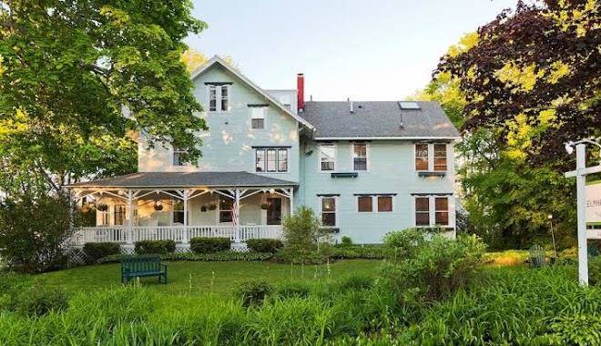The elmhurst inn