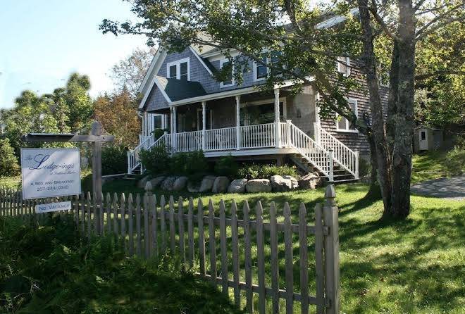 The lodge ings at southwest harbor