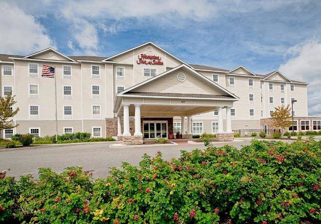 Hampton inn & suites rockland