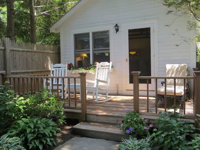 Atlantic ark inn