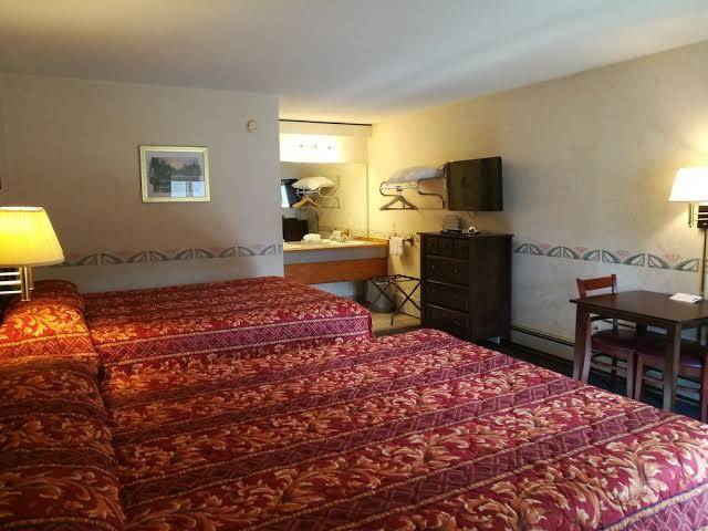 Canaan motel