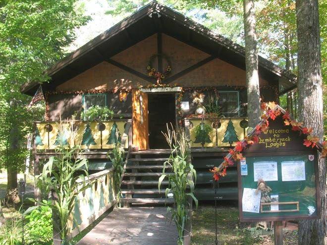 Lumberjack lodges & backwoods grill restaurant