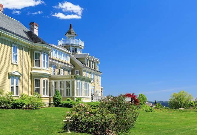 Captain nickels inn