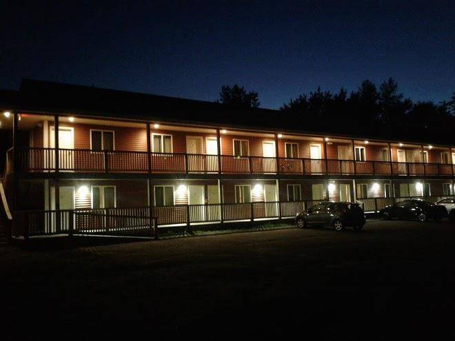 The red barn motel