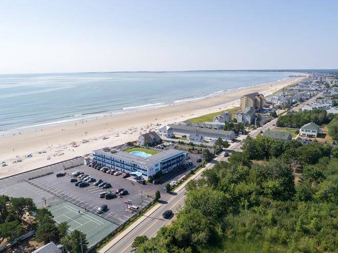 Royal anchor resort