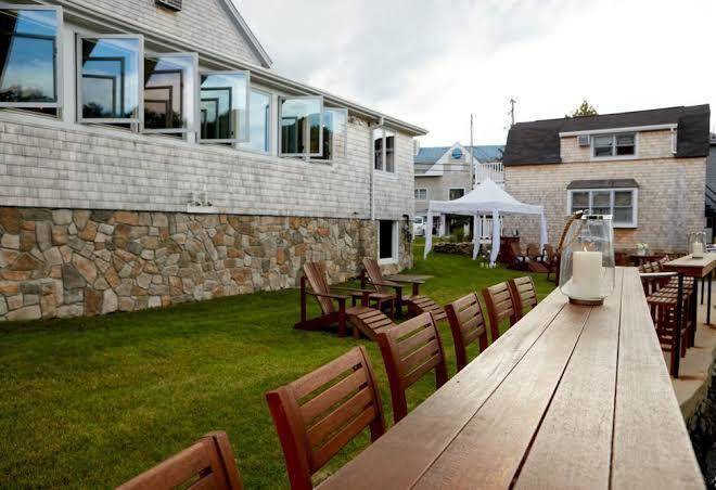 Edgewater inn