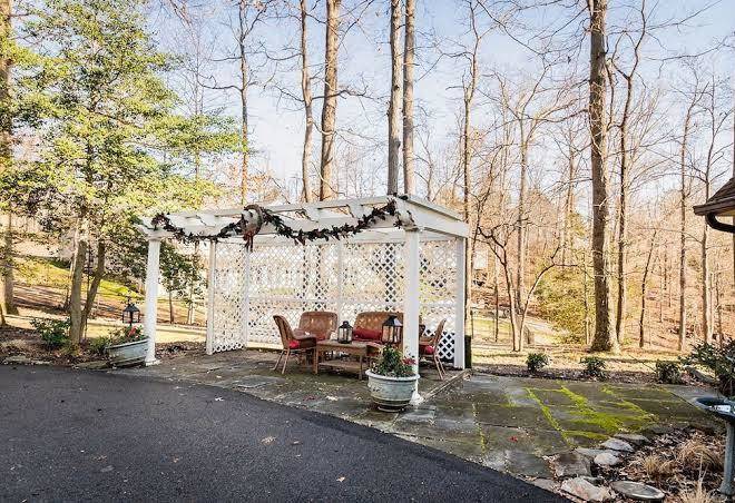 Laurel grove inn on the south river